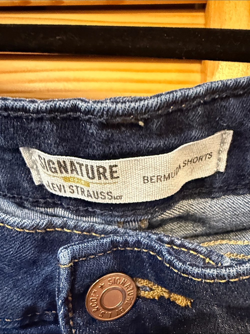 Levi's Dark Blue Rolled-Hem Denim Bermuda Shorts - Picture 2 of 5